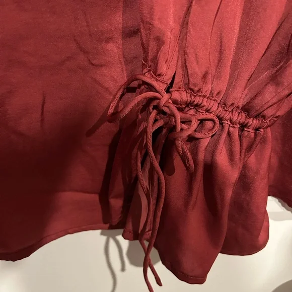 Brand new rose pink silk blouse with ties on neck and sleeves! - Picture 2 of 3